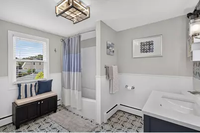 19 Majocka Dr, Westport, MA 02790 - Photo 10