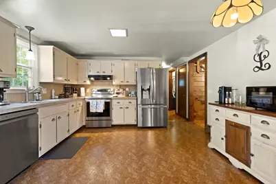 258 Warren St W, Raynham, MA 02767 - Photo 20