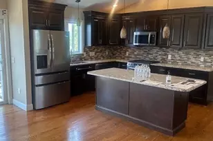 34 Carpenter Ave, Worcester, MA 01605 - Photo 12