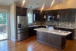 34 Carpenter Ave, Worcester, MA 01605 - Photo 10