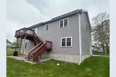 34 Carpenter Ave, Worcester, MA 01605 - Photo 6