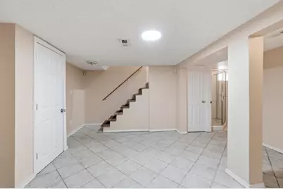 137 Reservoir Ave, Providence, RI 02907 - Photo 18