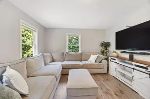 1 Lakeshore Dr, Monson, MA 01057 - Photo 12