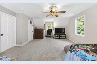1 Lakeshore Dr, Monson, MA 01057 - Photo 24