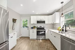 1 Lakeshore Dr, Monson, MA 01057 - Photo 4