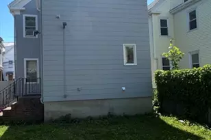 15 Everett Ave, Somerville, MA 02145 - Photo 2
