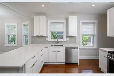 24 Mount Ida Road #2, Boston, MA 02122 - Photo 4
