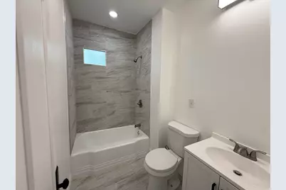 19 Reeves St #2, Worcester, MA 01607 - Photo 8