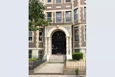 394 Riverway #3, Boston, MA 02115 - Photo 2