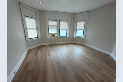394 Riverway #3, Boston, MA 02115 - Photo 10