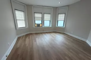 394 Riverway, Boston, MA 02115 - Photo 10
