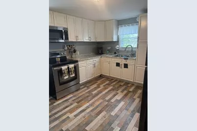 66 Powell Ave, Springfield, MA 01119 - Photo 10