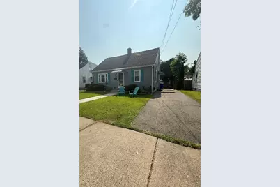 66 Powell Ave, Springfield, MA 01119 - Photo 2