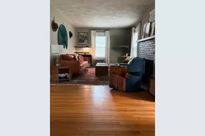 14 Castle St, Springfield, MA 01118 - Photo 12