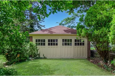 43 Main St, Mattapoisett, MA 02739 - Photo 2