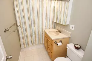 21 Annabel St, Boston, MA 02125 - Photo 12
