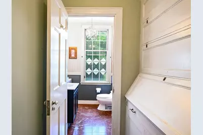 47 Moreland Ter, New Bedford, MA 02740 - Photo 18