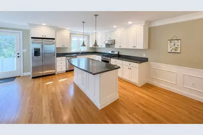 16 Mott St #16, Arlington, MA 02474 - Photo 6