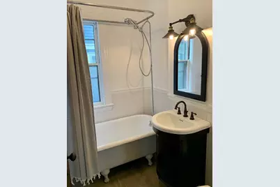 40 Hamilton Rd #1, Somerville, MA 02144 - Photo 4