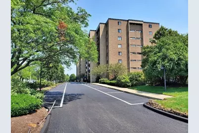 175 Quincy Shore Dr #B55, Quincy, MA 02171 - Photo 1