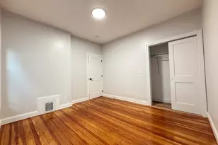 16 Willow Ave, Somerville, MA 02144 - Photo 8