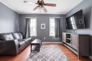 26 Calumet St, Peabody, MA 01960 - Photo 14