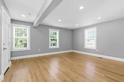 26 Calumet St, Peabody, MA 01960 - Photo 28