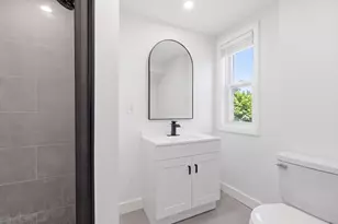 26 Calumet St, Peabody, MA 01960 - Photo 22