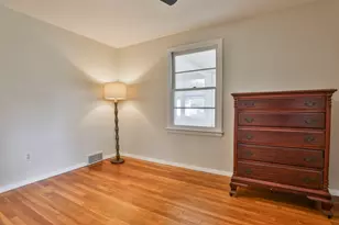 17 Robinson St, Fitchburg, MA 01420 - Photo 22