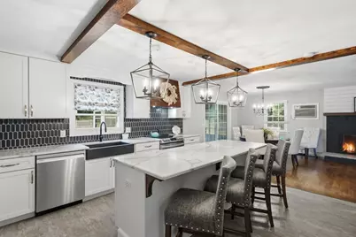 880 Wood St, Swansea, MA 02777 - Photo 6