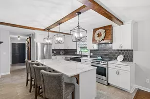 880 Wood St, Swansea, MA 02777 - Photo 4