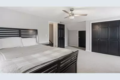 880 Wood St, Swansea, MA 02777 - Photo 16