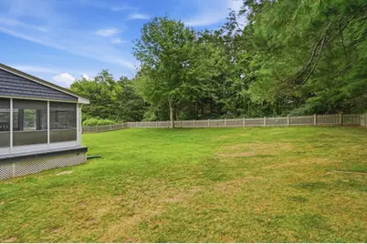 880 Wood St, Swansea, MA 02777 - Photo 30