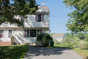 8 Conner Ct, Attleboro, MA 02703 - Photo 1