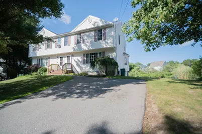 8 Conner Ct #8, Attleboro, MA 02703 - Photo 2