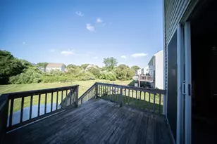 8 Conner Ct, Attleboro, MA 02703 - Photo 20