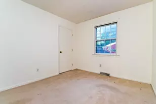 5 Tomkins Ln, Framingham, MA 01702 - Photo 30