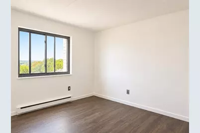 308 Quarry St #405, Quincy, MA 02169 - Photo 4