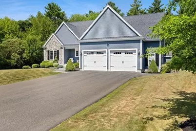 70 Cynthia Rd, Abington, MA 02351 - Photo 2