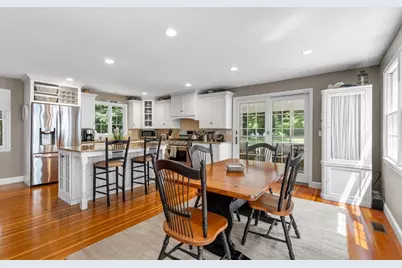 621 W Falmouth Hwy, Falmouth, MA 02540 - Photo 6