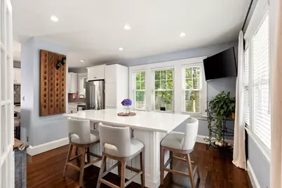 11 Beach St, Woburn, MA 01801 - Photo 18