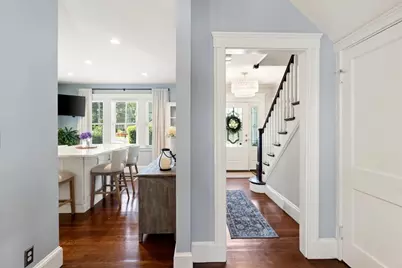 11 Beach St, Woburn, MA 01801 - Photo 10