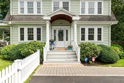 11 Beach St, Woburn, MA 01801 - Photo 4