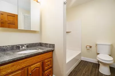 234 Main, Leominster, MA 01453 - Photo 4