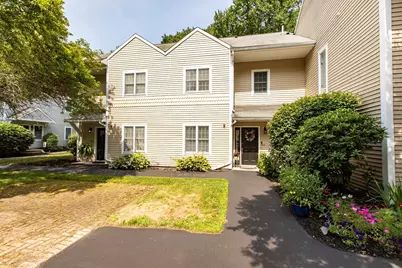 125 Highland Street #402, Taunton, MA 02780 - Photo 2