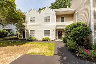 125 Highland St, Taunton, MA 02780 - Photo 2