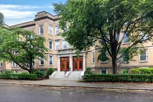 138 Sewall Ave, Brookline, MA 02446 - Photo 2