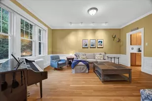 138 Sewall Ave, Brookline, MA 02446 - Photo 12