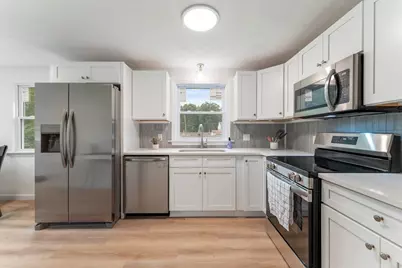 2 Bounty Rd, Oxford, MA 01540 - Photo 10
