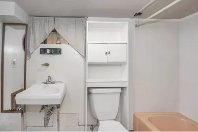 160 Forest St, Melrose, MA 02176 - Photo 30